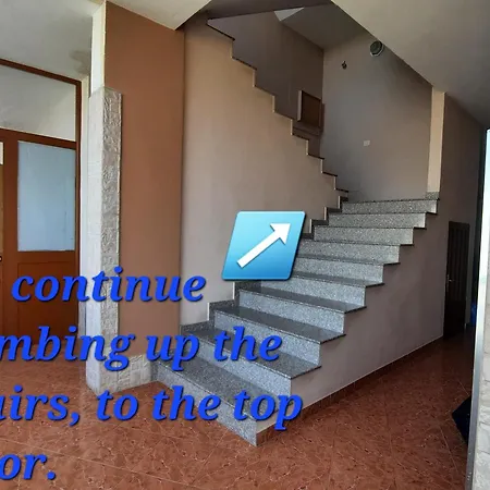 아파트 Deni Family *